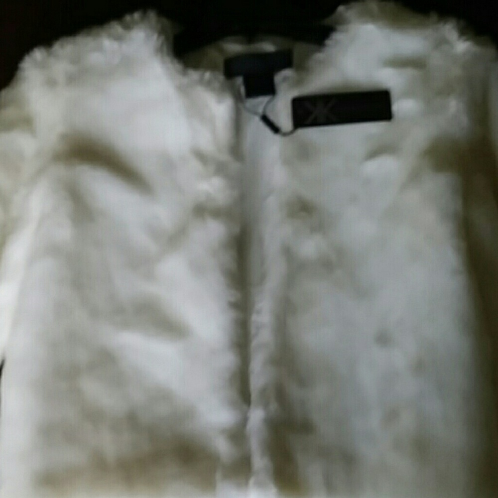 coat - Picture 2 of 5